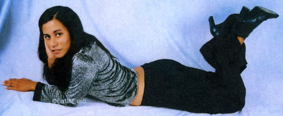 Date this lovely Brazil girl Tania from EUNAPOLIS B5137