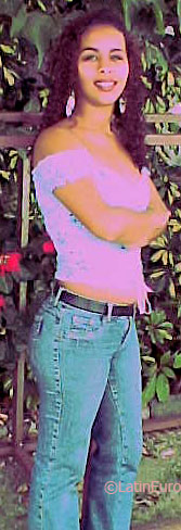 Date this young Brazil girl Fernanda from RIO DE JANEIRO B5155