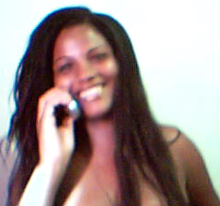 Date this sultry Brazil girl Vanessa from TRINDADE B5158