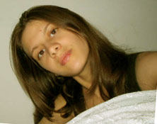 Date this happy Brazil girl Fernanda from SAO PAULO B5204