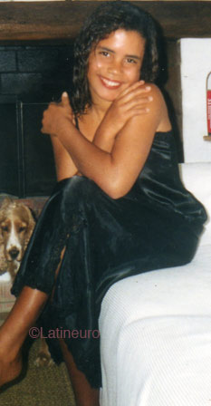 Date this georgeous Brazil girl Diana from SALVADOR B5287
