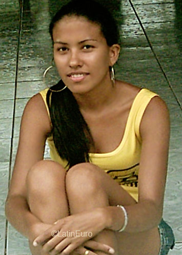 Date this stunning Brazil girl Gaby from  B5288