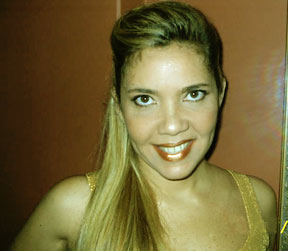 Date this funny Brazil girl Cydia from BELEM B5480