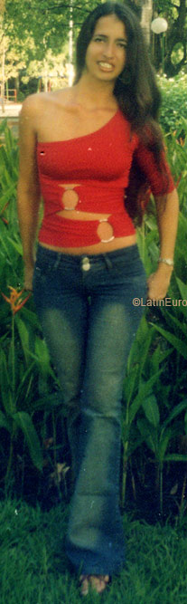Date this lovely Brazil girl Tatiane from RECIFE B5511