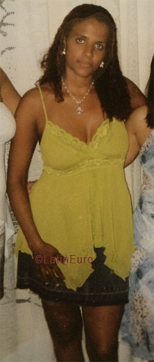Date this stunning Brazil girl Cristiane from OSASCO B5539