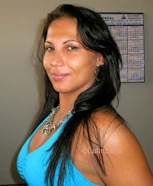 Date this gorgeous Brazil girl Marcela from PATROCINIO B5862