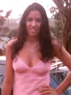 Date this cute Brazil girl Elisa from JARINU B6017
