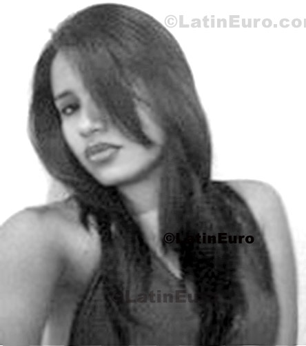 Date this funny Brazil girl Aline from Araguaina B605