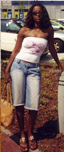 Date this charming Brazil girl Cristiane from RIO DE JANEIRO B6086