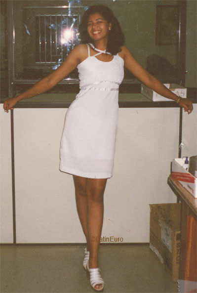 Date this delightful Brazil girl Juslimar from PETROLINA B6101