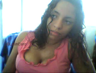 Date this happy Brazil girl Suzane from  B6238
