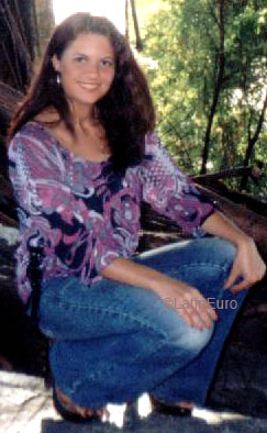 Date this attractive Brazil girl Giza from MACEIO B6288
