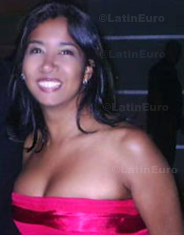 Date this georgeous Brazil girl Ana from Recife B638