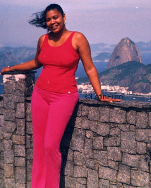 Date this beautiful Brazil girl Fraullein from RIO DE JANEIRO B6511