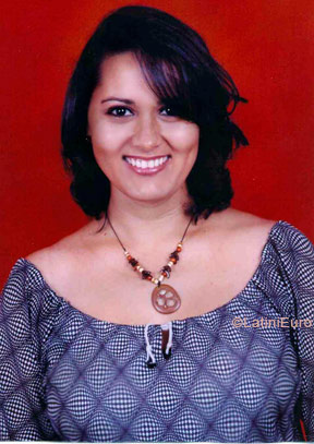 Date this fun Brazil girl Nicinha from CUIABA B6730