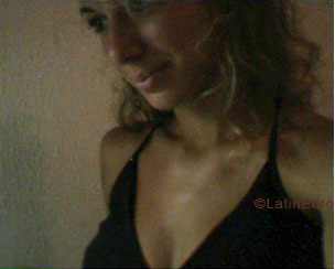 Date this beautiful Brazil girl Suelem from CABEDELO B6895