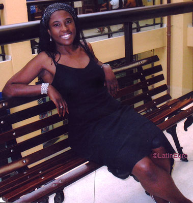 Date this sensual Brazil girl Sara from SAO PAULO B6939