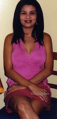 Date this charming Brazil girl Aline from TERESINA B7000