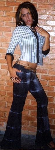 Date this sensual Brazil girl Patricia from CAPETINGA B7066