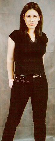 Date this cute Brazil girl Alessandra from RIO DE JANEIRO B7124