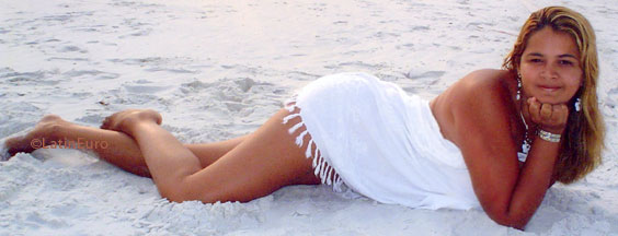 Date this hot Brazil girl Andreza from SAO PEDRO DA ALDEIA B7195
