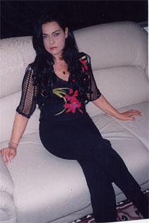 Date this happy Brazil girl Tania from SAO PAULO B7288