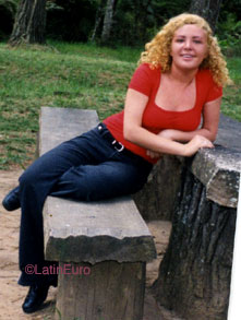 Date this pretty Brazil girl Adriana from SAO JOSE DOS CAMPOS B7605