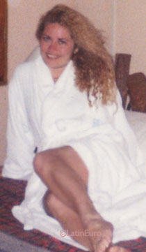 Date this delightful Brazil girl Valdirene from SAO BERNARDO DO CAMPO B7644