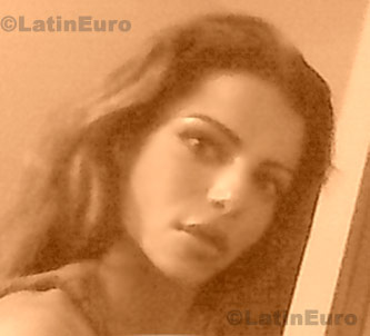 Date this georgeous Brazil girl Mariana from Belo Horizonte B76