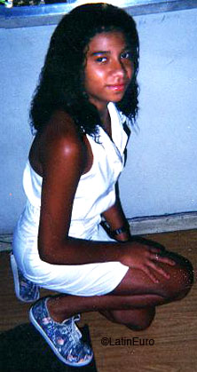 Date this pretty Brazil girl Margareth from GLORIA B7769