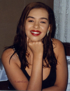 Date this young Brazil girl Cristiane from SAO PAULO B7789
