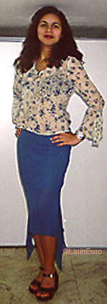 Date this stunning Brazil girl Elania from ITABORAI B7918