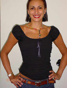 Date this georgeous Brazil girl Claudia from RIO DE JANEIRO B8302