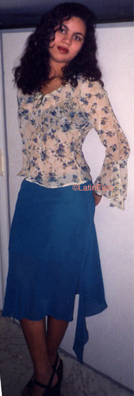Date this funny Brazil girl Elania from RIO DE JANEIRO B8545