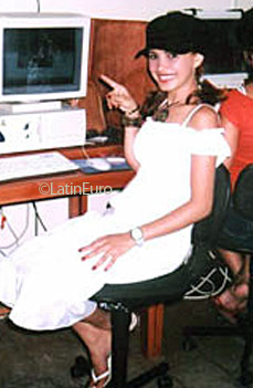 Date this happy Brazil girl Elizangela from MANAUS B8701