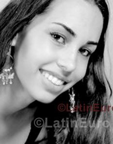 Date this athletic Brazil girl Daniela from Osasco B882