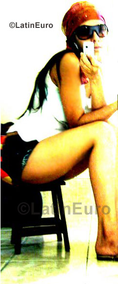 Date this beautiful Brazil girl Clea from Fortaleza B903