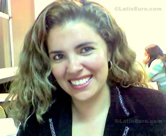 Date this fun Colombia girl Angela- from  C8040
