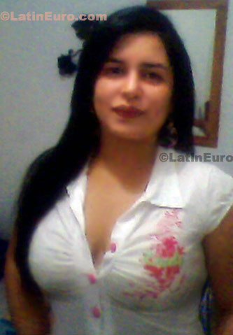 Date this funny Colombia girl Ana from Medellin C8185