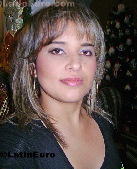 Date this beautiful Colombia girl C8468 from Ibague C8468