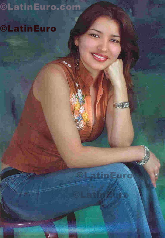 Date this fun Colombia girl Sandra from Cali C8476