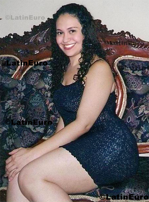 Date this passionate Colombia girl Angela from Medellin C8593