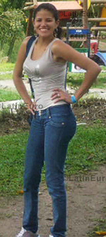 Date this exotic Colombia girl Diana from Armenia C8675