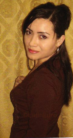 Date this stunning Colombia girl Ingrid from  C9185