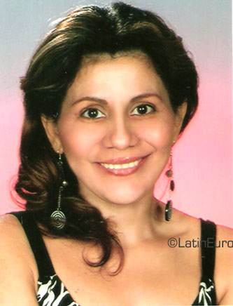 Date this sultry Colombia girl Maria from Barranquilla C9216