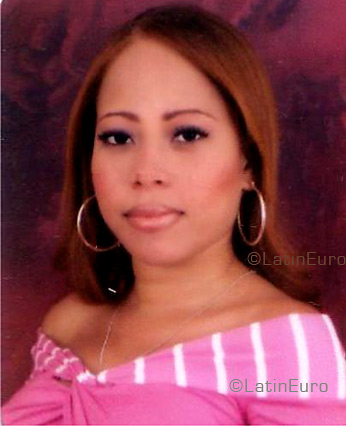 Date this sensual Colombia girl Dydia from Cartagena C9248