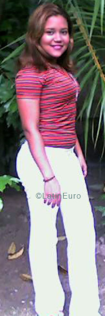 Date this cute Colombia girl Alma from Cartagena C9295