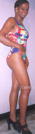 Date this cute Colombia girl Janelly from Cali C9327