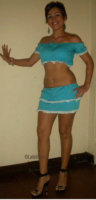 Date this hot Colombia girl Karen from Cali C9379