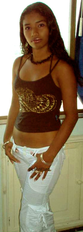 Date this fun Colombia girl Yasiris from  C9397
